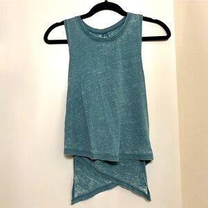 Beyond Yoga muscle tank